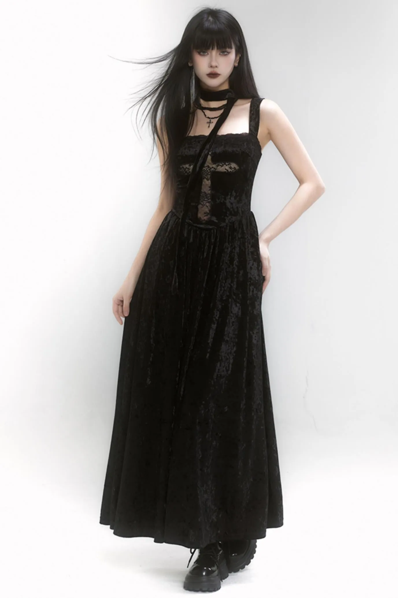 Dark Velvet Slip Set-Up