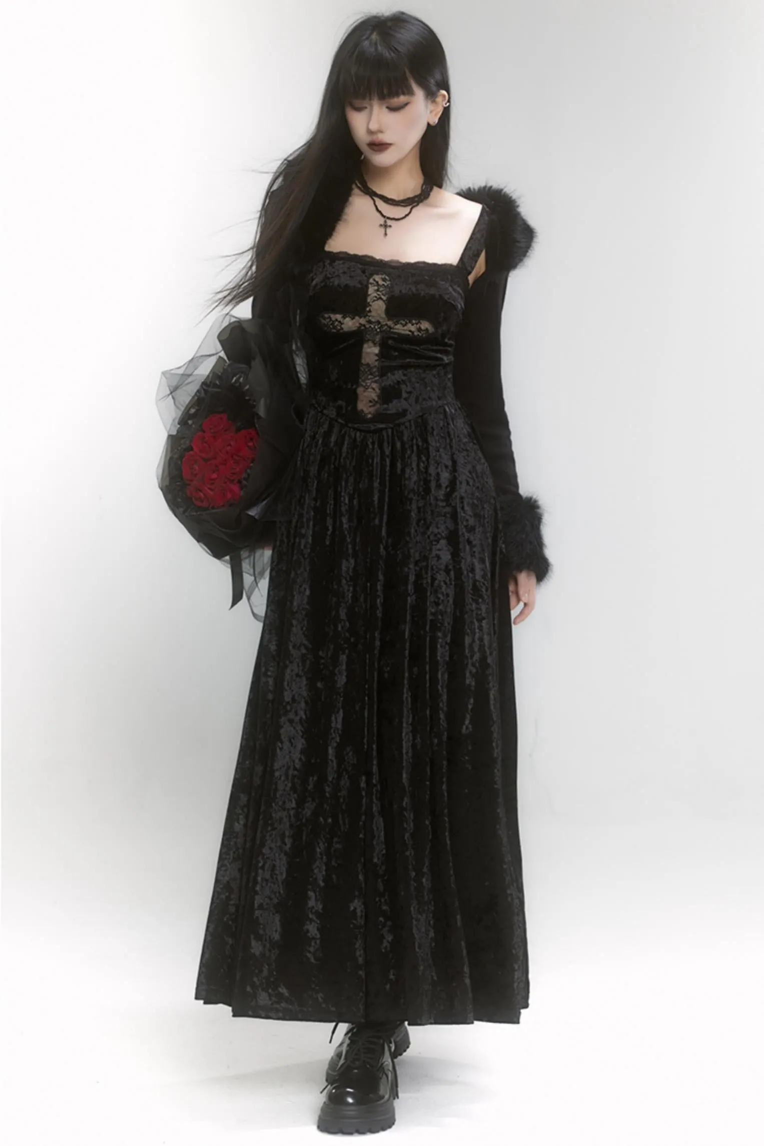 Dark Velvet Slip Set-Up