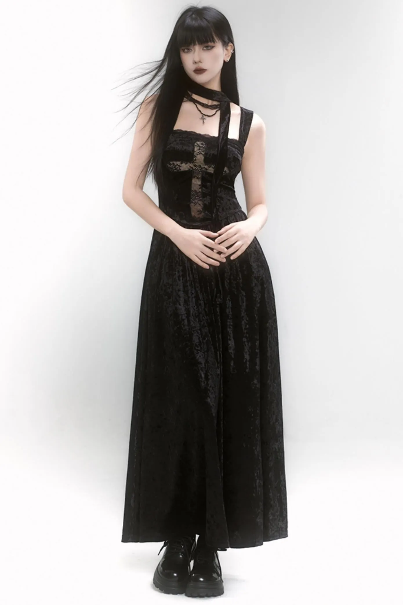 Dark Velvet Slip Set-Up