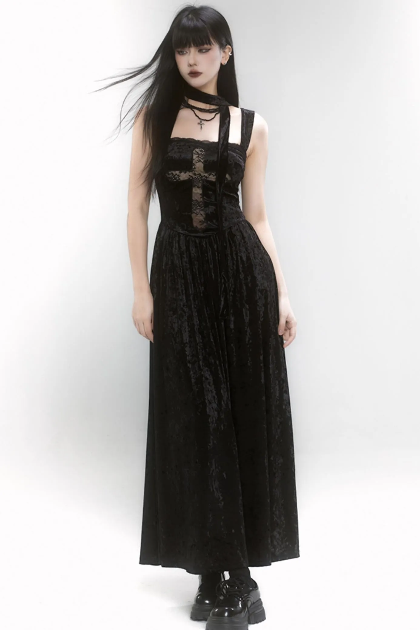Dark Velvet Slip Set-Up