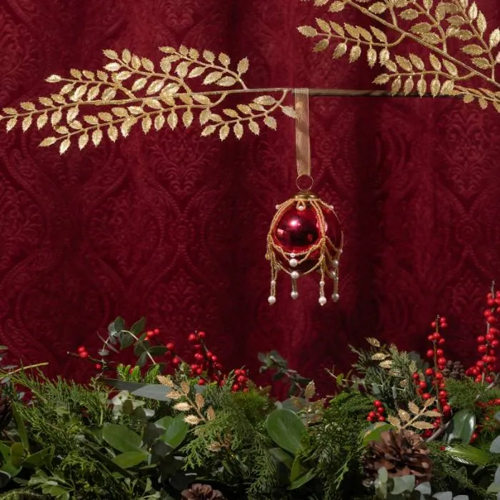 Dress it up - Red Glass christmas Balls with Beads Mesh
