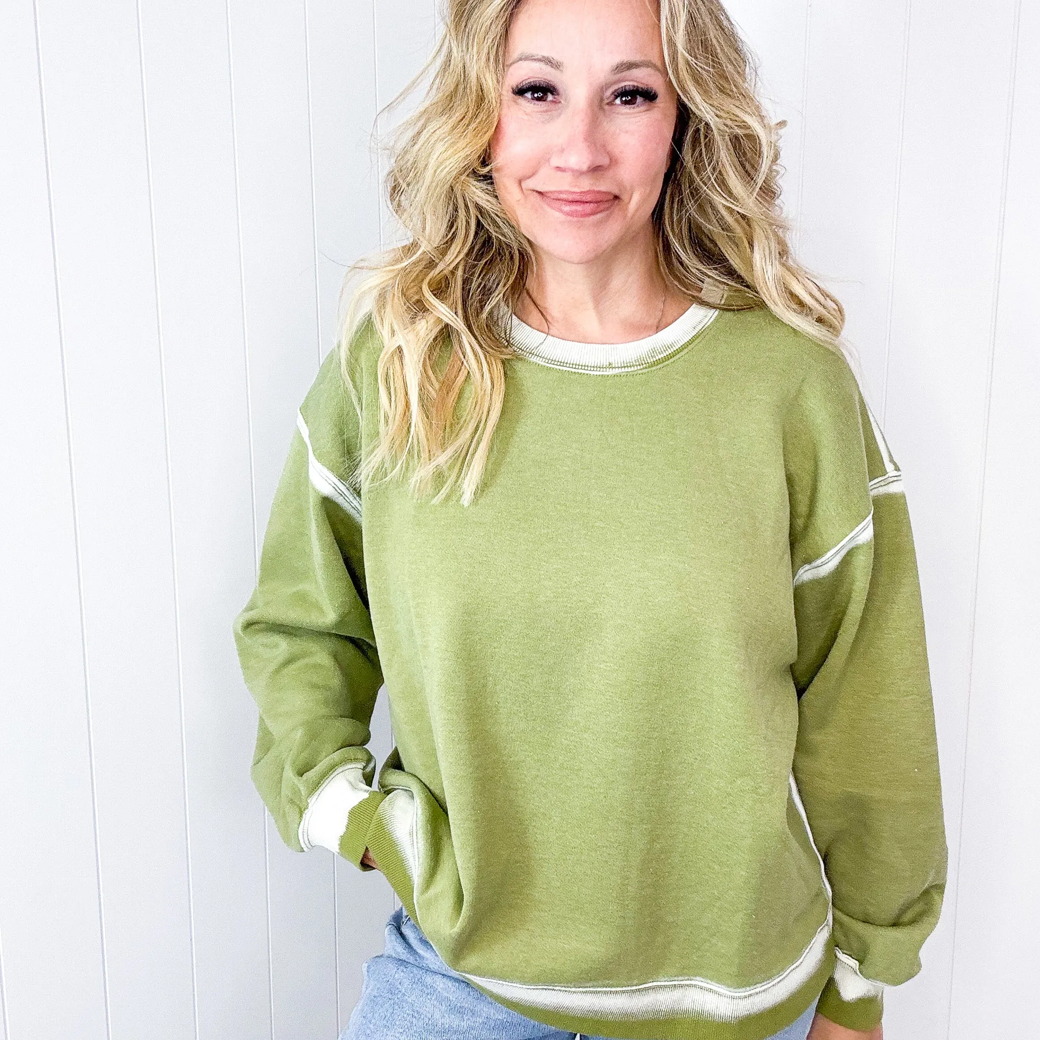 Easel Dreamy Fade Ombre Oil Washed Pullover in 3 Colors