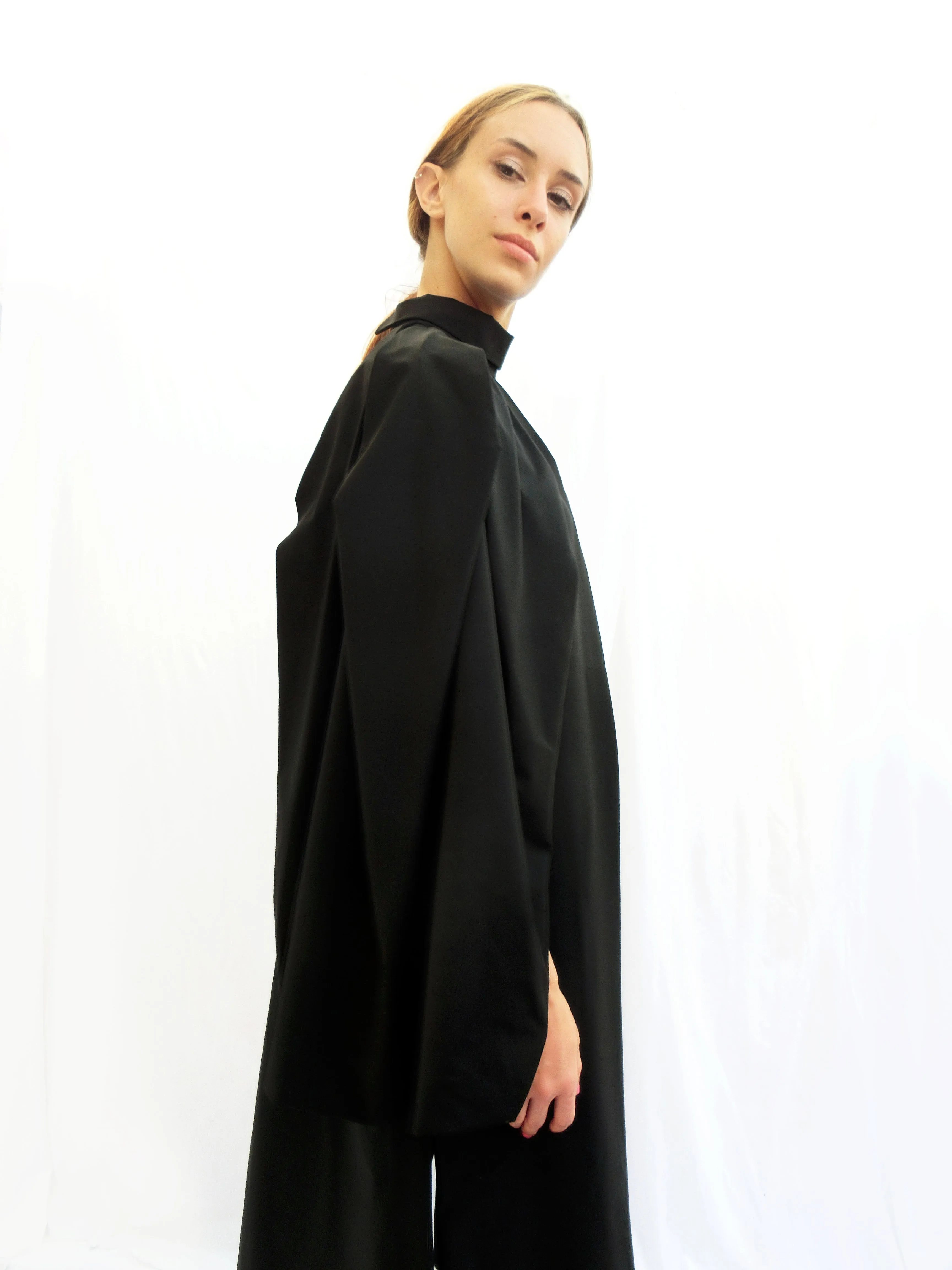High Collar Anglar Pleated Dress / Black / 100% Virgin Wool