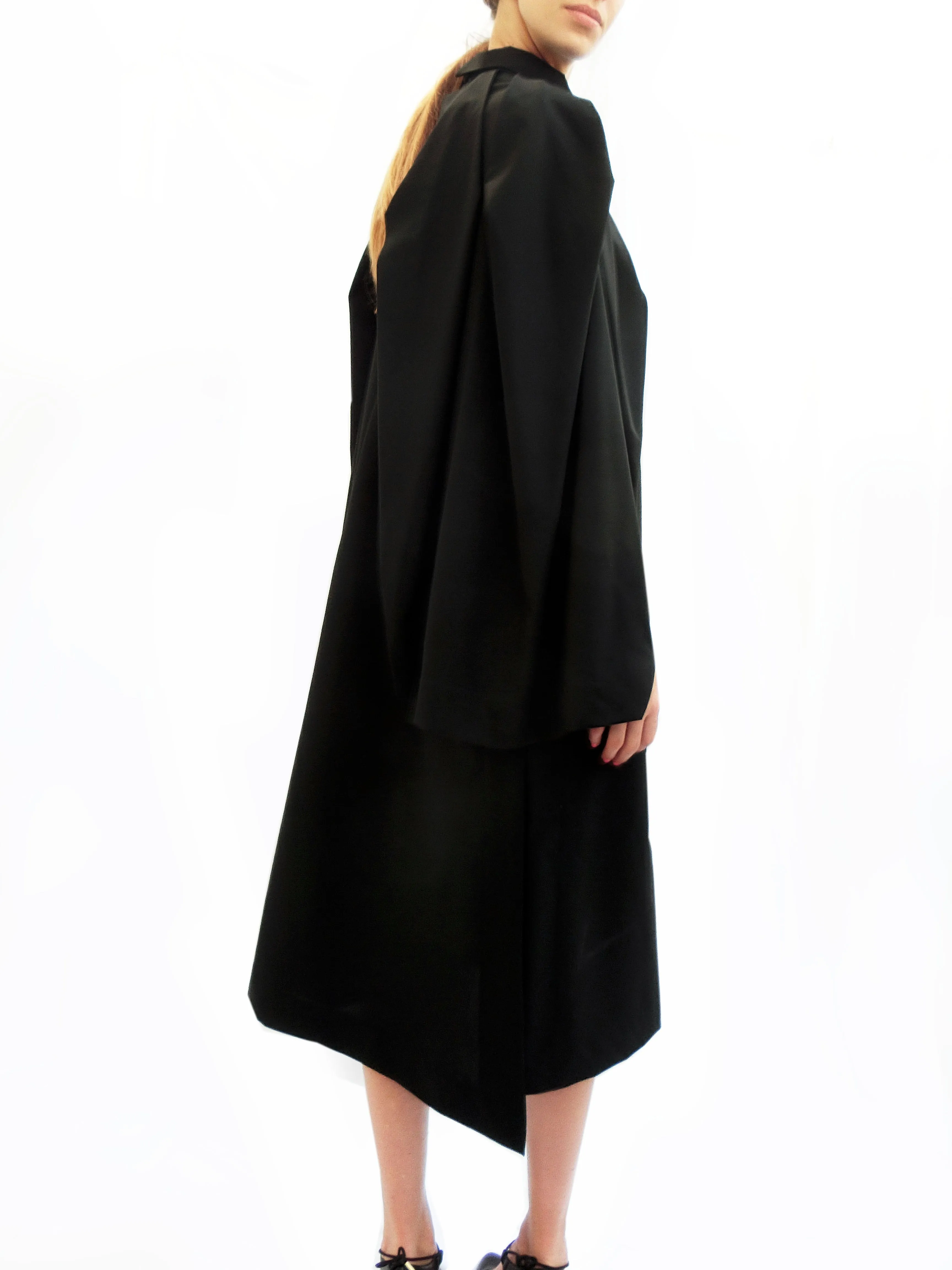 High Collar Anglar Pleated Dress / Black / 100% Virgin Wool
