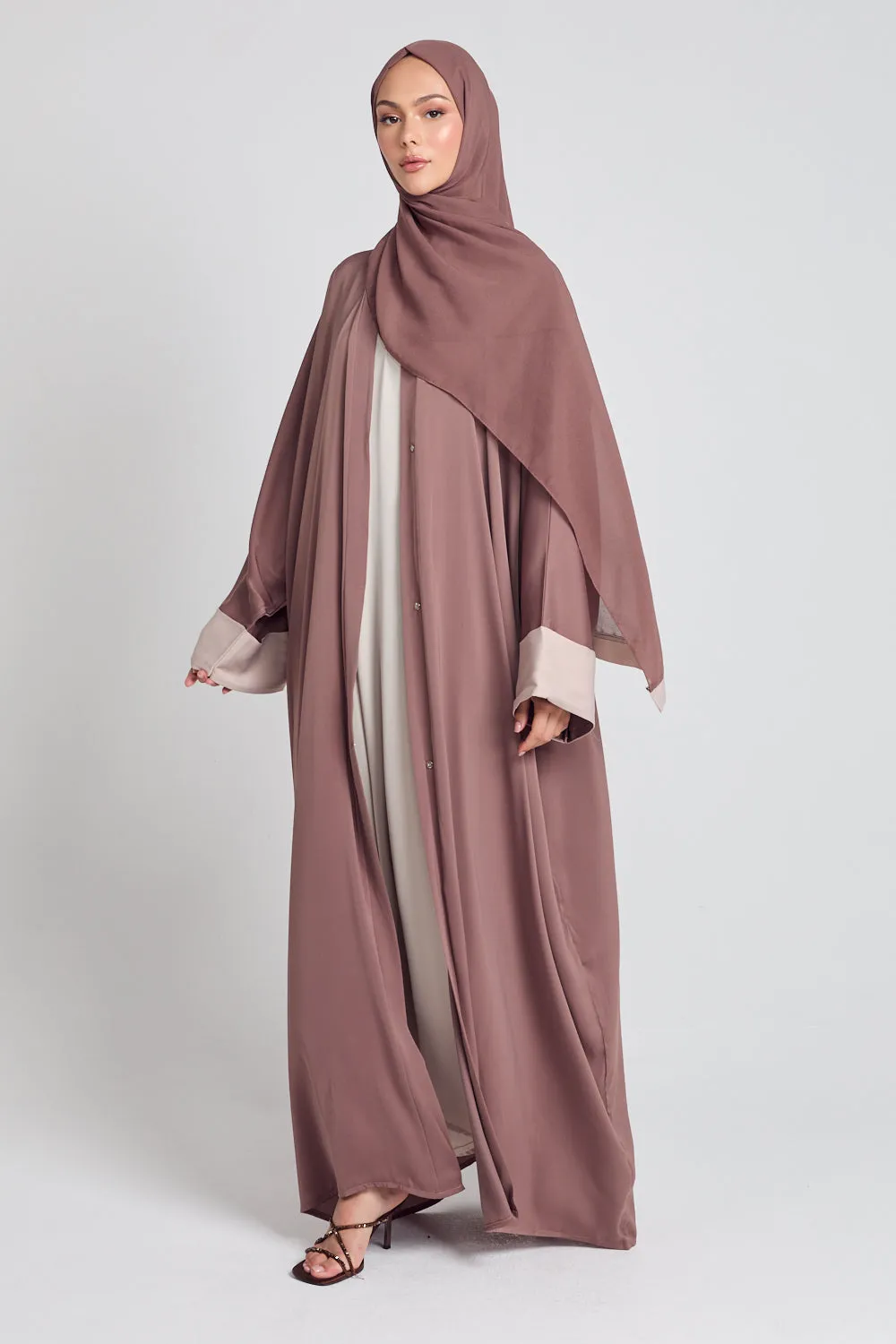 Open Farasha With Folded Contrast Cuffs - Warm Taupe
