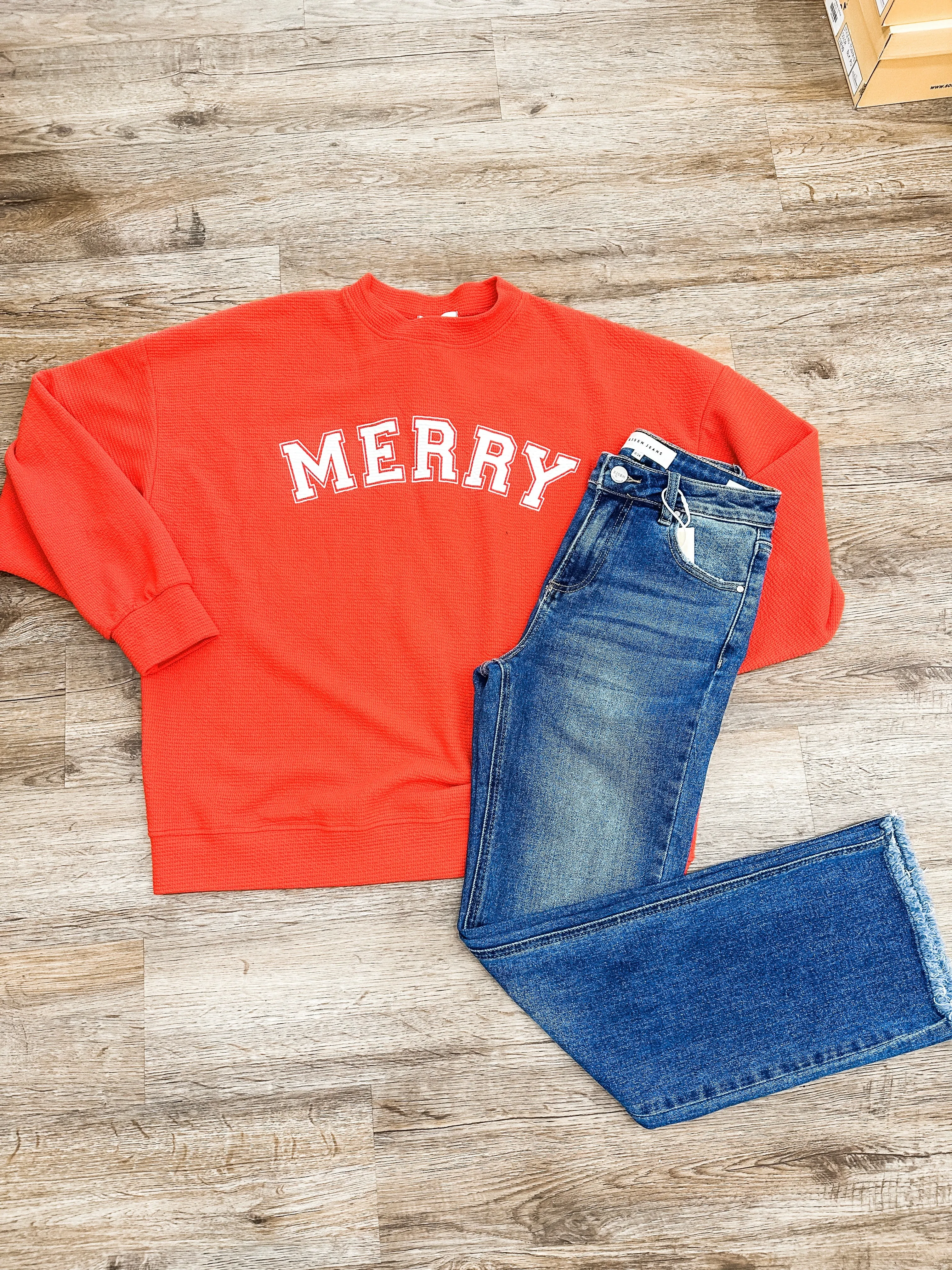 Red Merry Stencil Cloudy Knit Long Sleeve Graphic Pullover