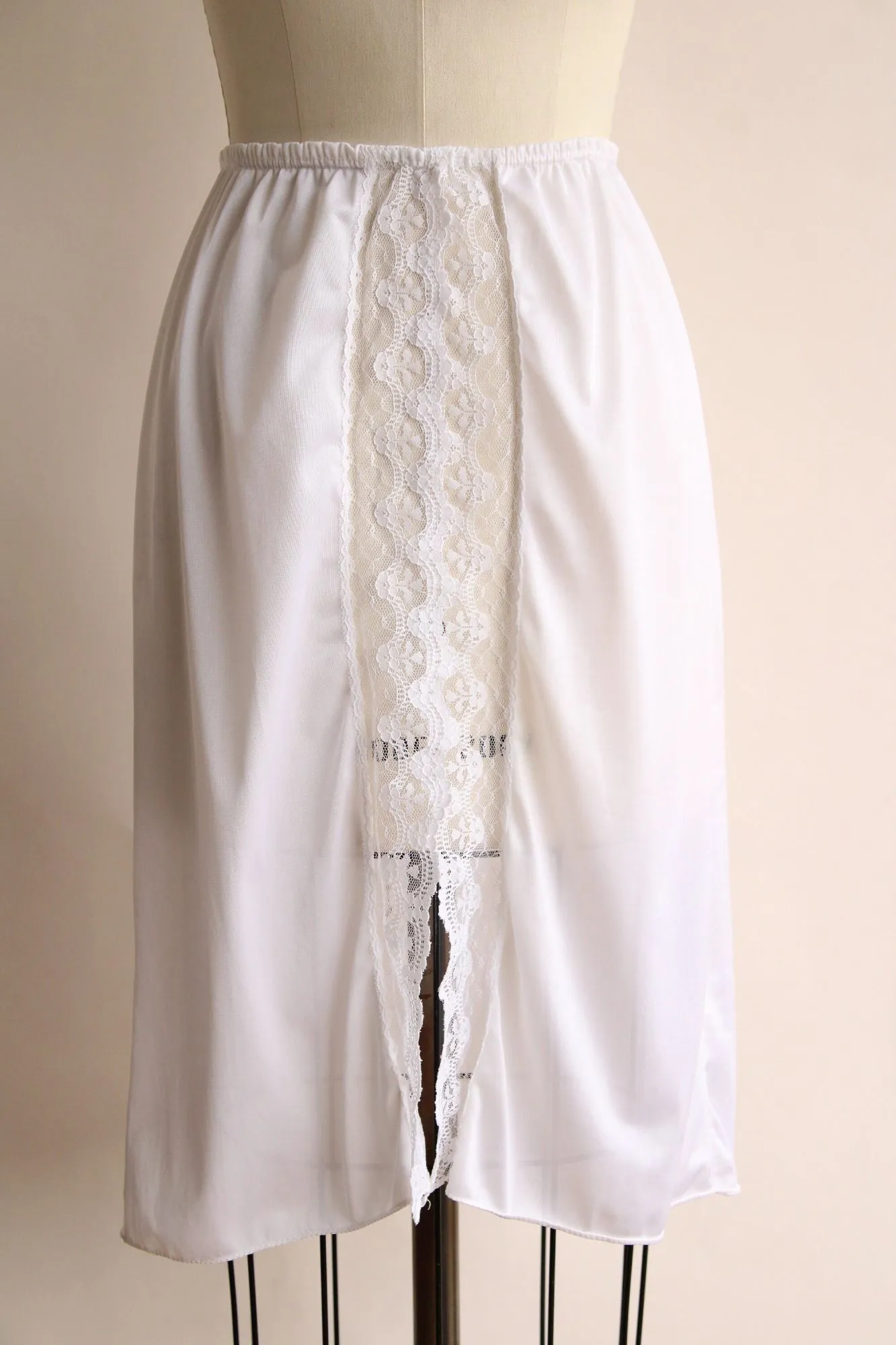 Vintage 1980s Pierre Cardin White Nylon Half Slip, Size Small