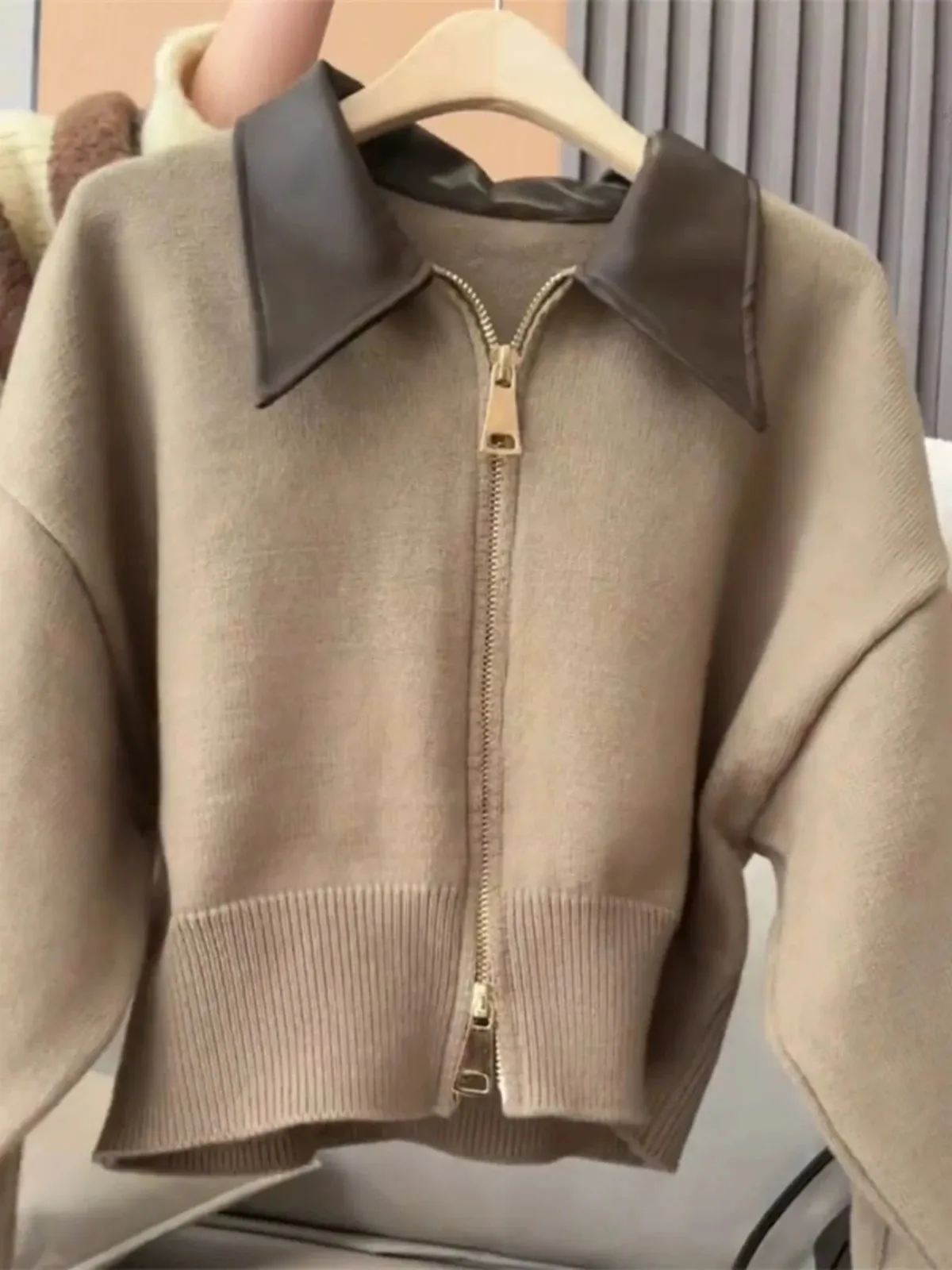 Women's Leather Collar Double Zipper Long Sleeve Knitted Sweater